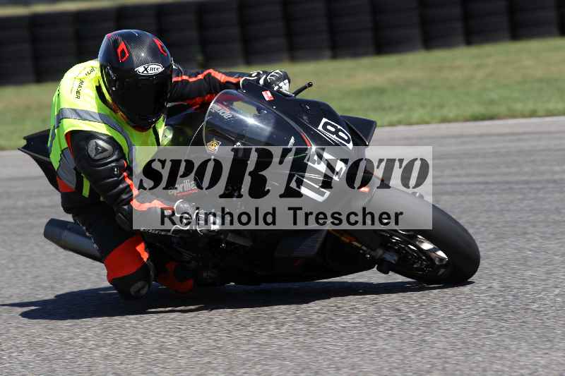 /43 08.08.2025 Discover the Bike ADR/Race 3 rot/178